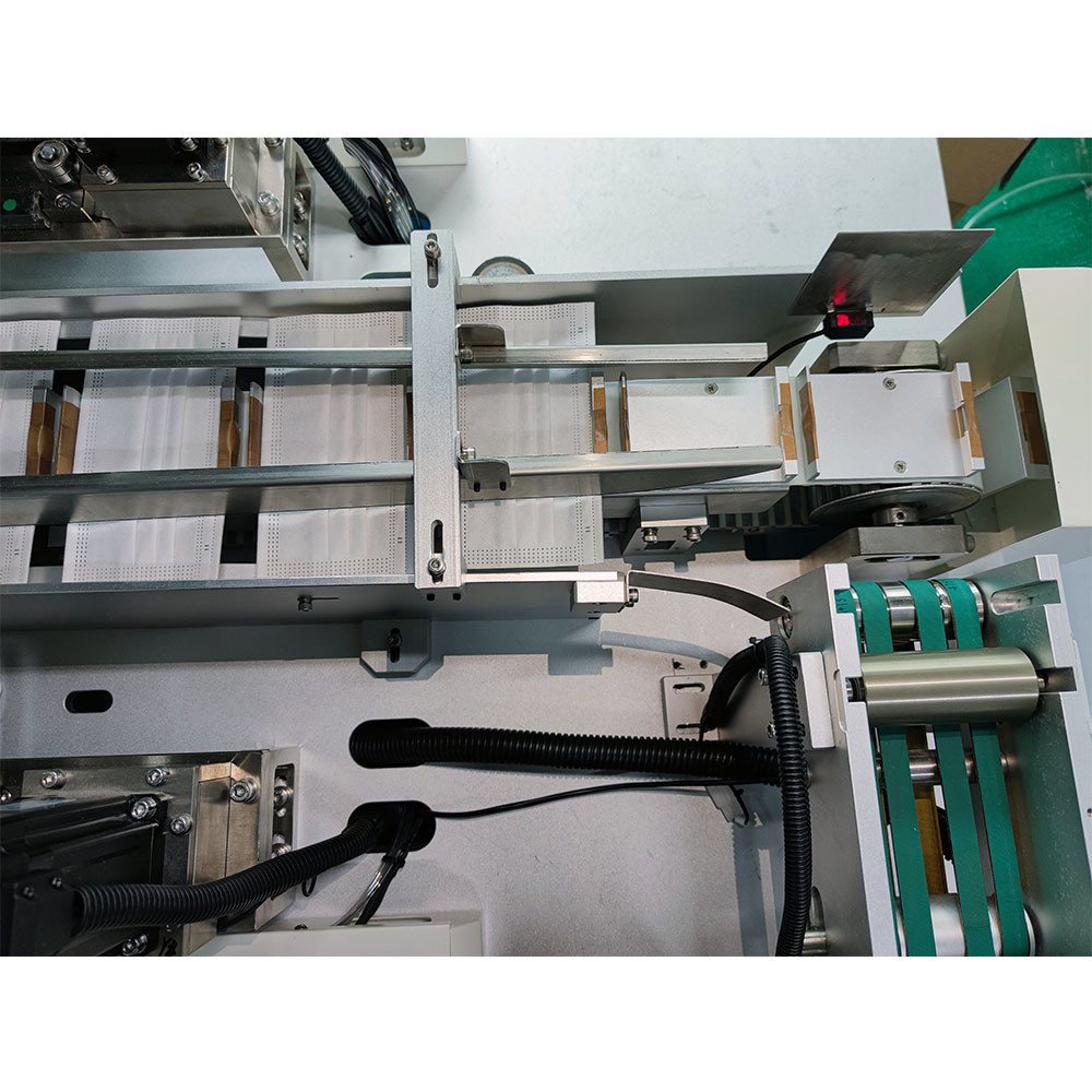 150pcs/Min Earloop Disposable Mask Making Machine AC220V