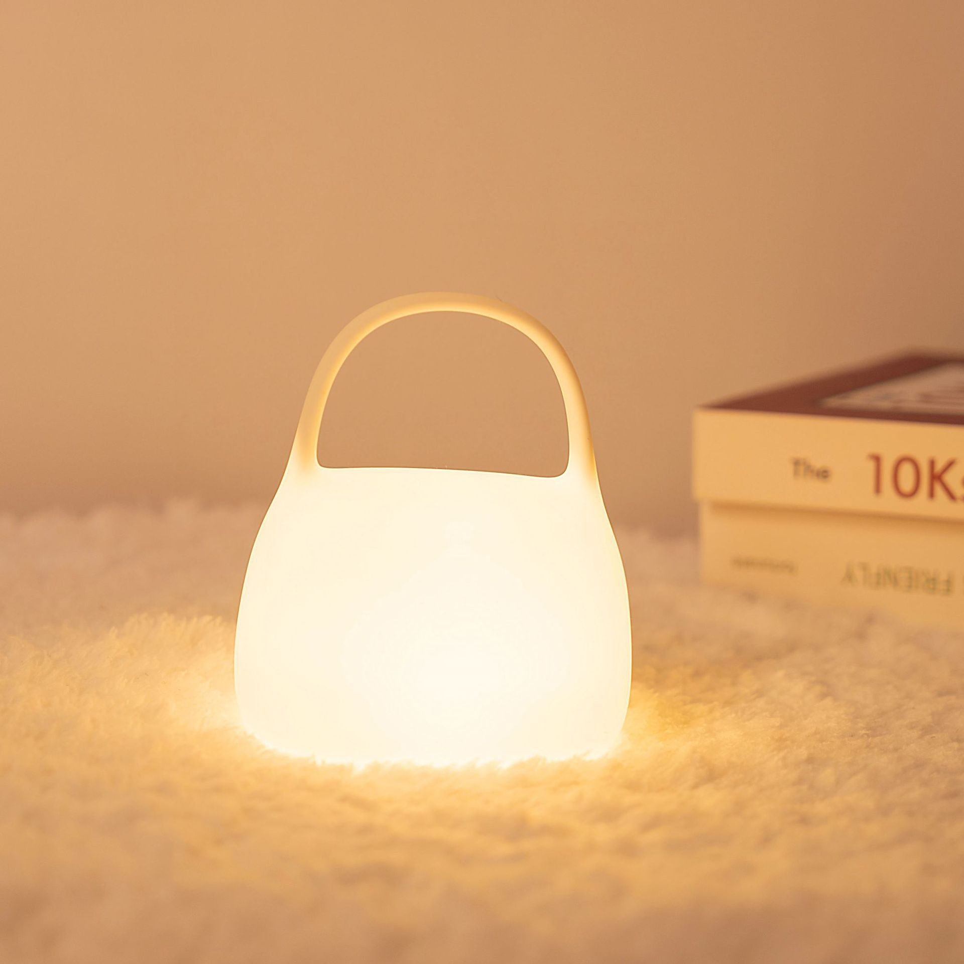 Waterproof Silicone Night Light 109g Squishy Night Light for Kids Rechargeable