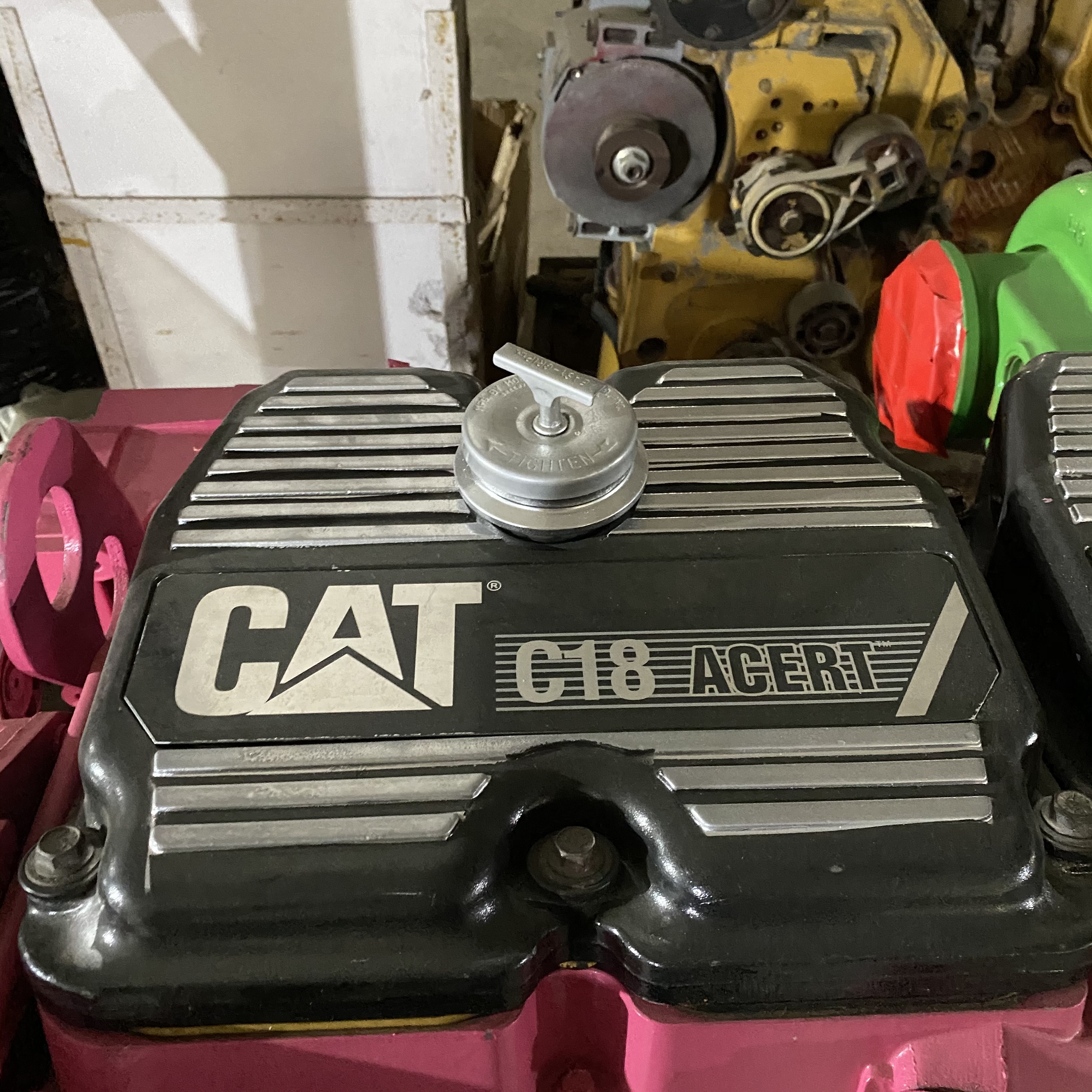 MAOQUN Excavator imported imported second-hand remanufactured engines CAT, Komatsu, Isuzu, etc.CAT C18