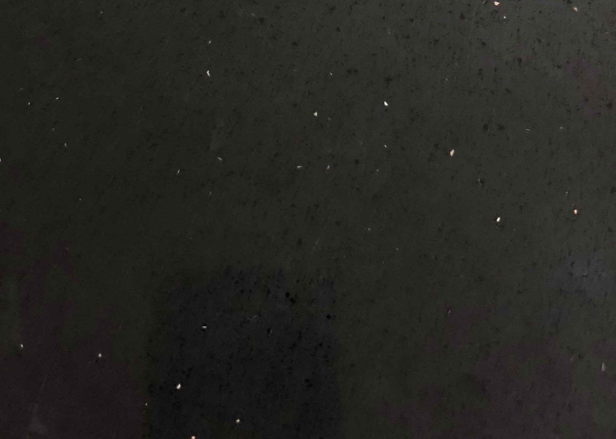 Black Engineered Quartz Stone Anti Faded Brushed Finished 6.5 Mohz Hardness
