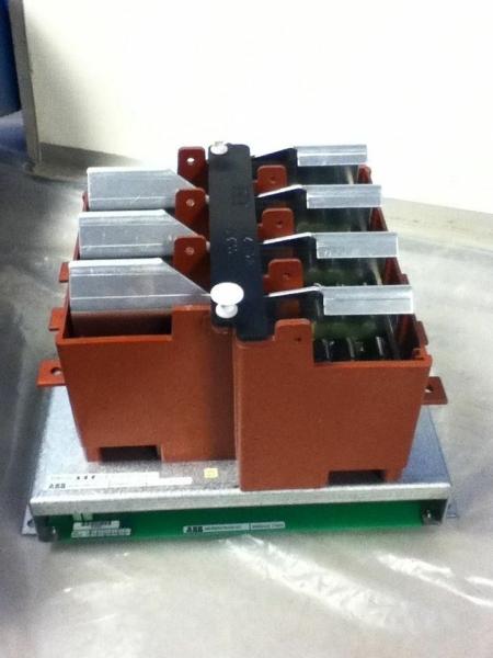 3BHB004661R0101brand new and original,red is main color,GATE UNIT POWER SUPPLY