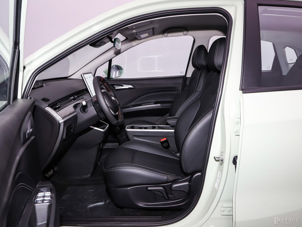 2022 top supply High Power Off Road 4 Seats Six Seater compact SUV Cart Electric Street Legal
