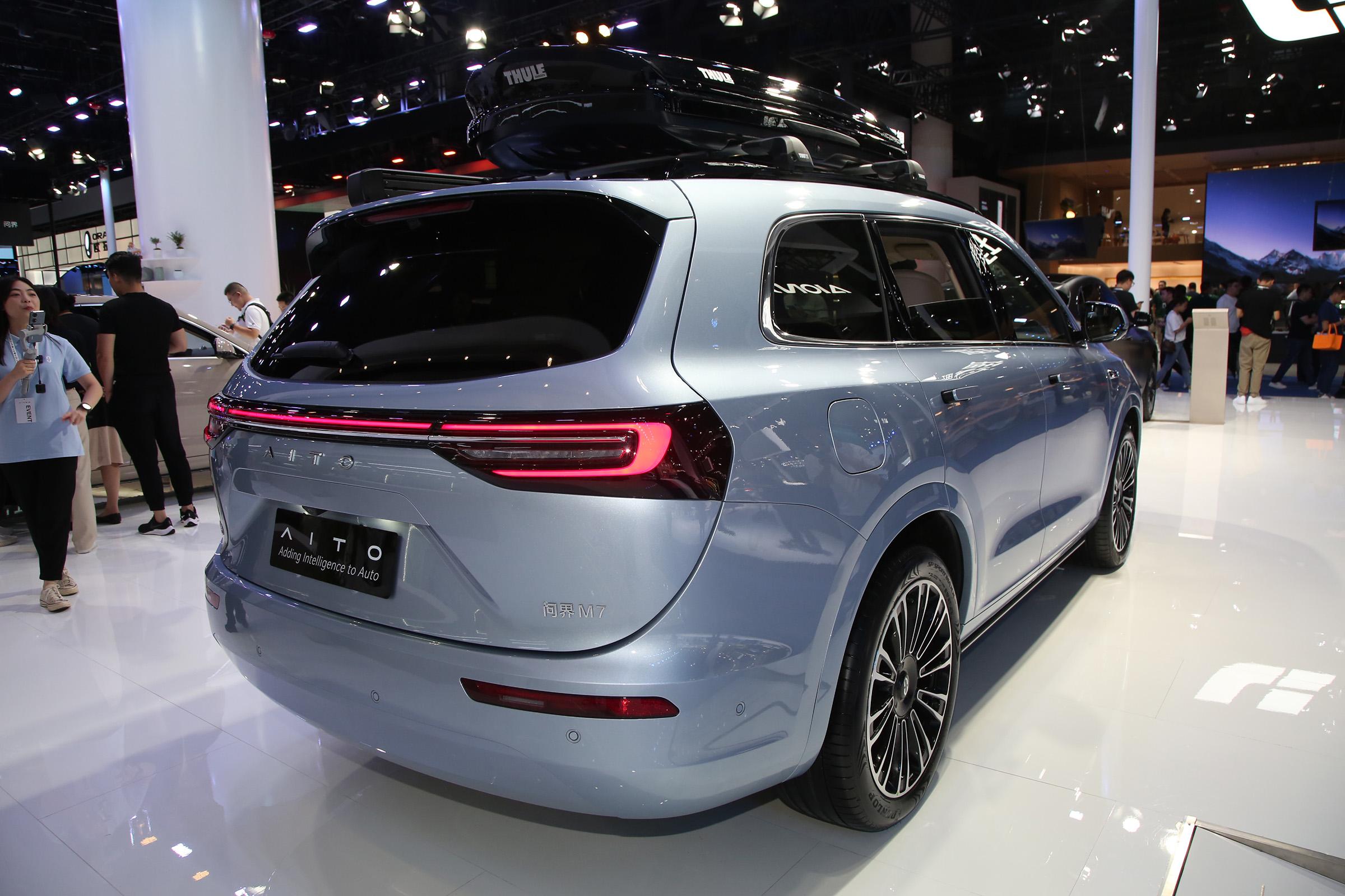 Hybrid AITO M7 2023 Fuel Hybrid SUV HUAWEI Hybrid Vehicle Hybrid HEV 5020*1945*1775