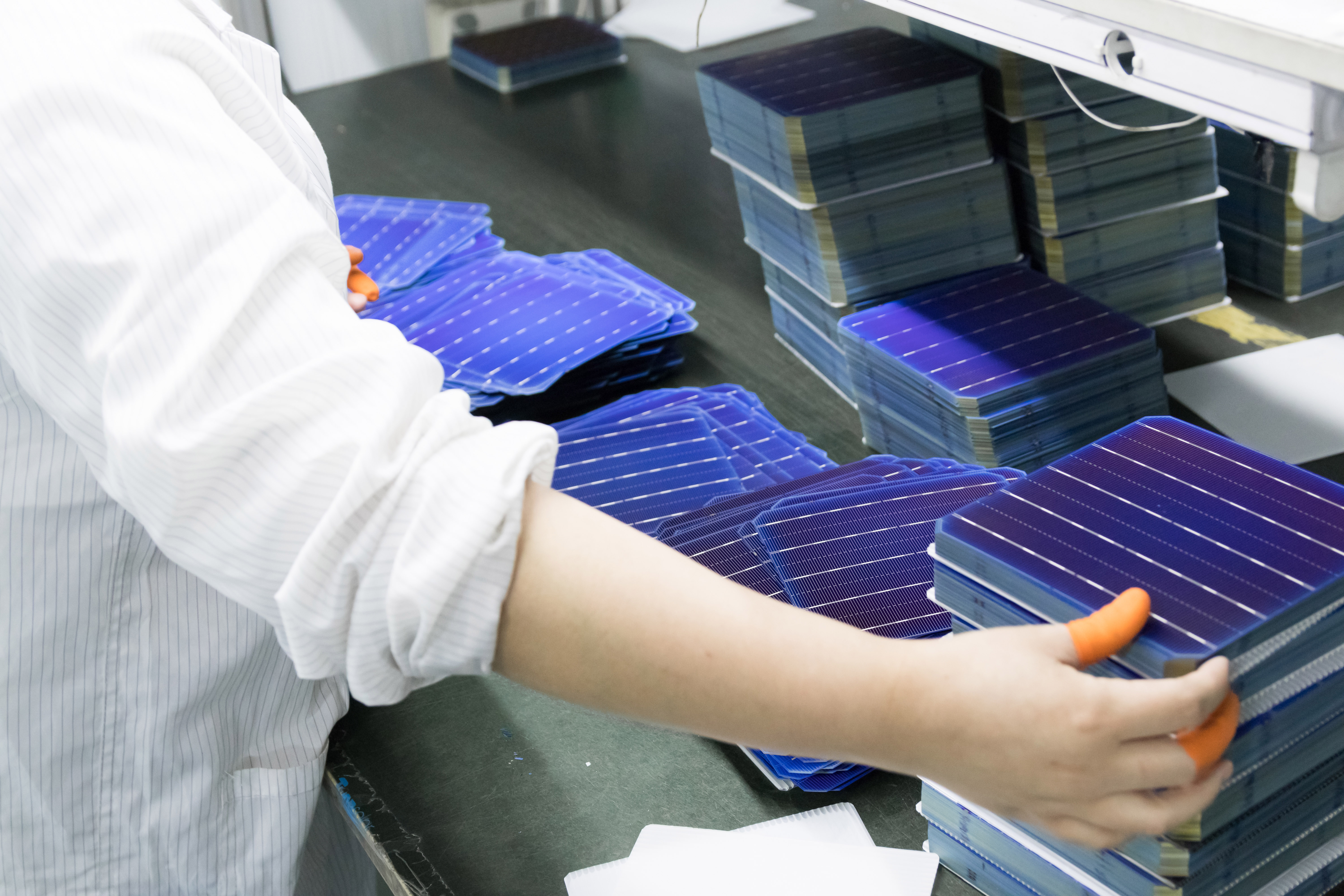 80W 90W 100W 110W 120W Mini Solar Panel for AS100M6-32 Maximum Power Current Imp 5.07