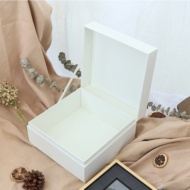 Custom Order Colorful Hard Retail Shipping Recyclable Gift Paper Box with Your Logo