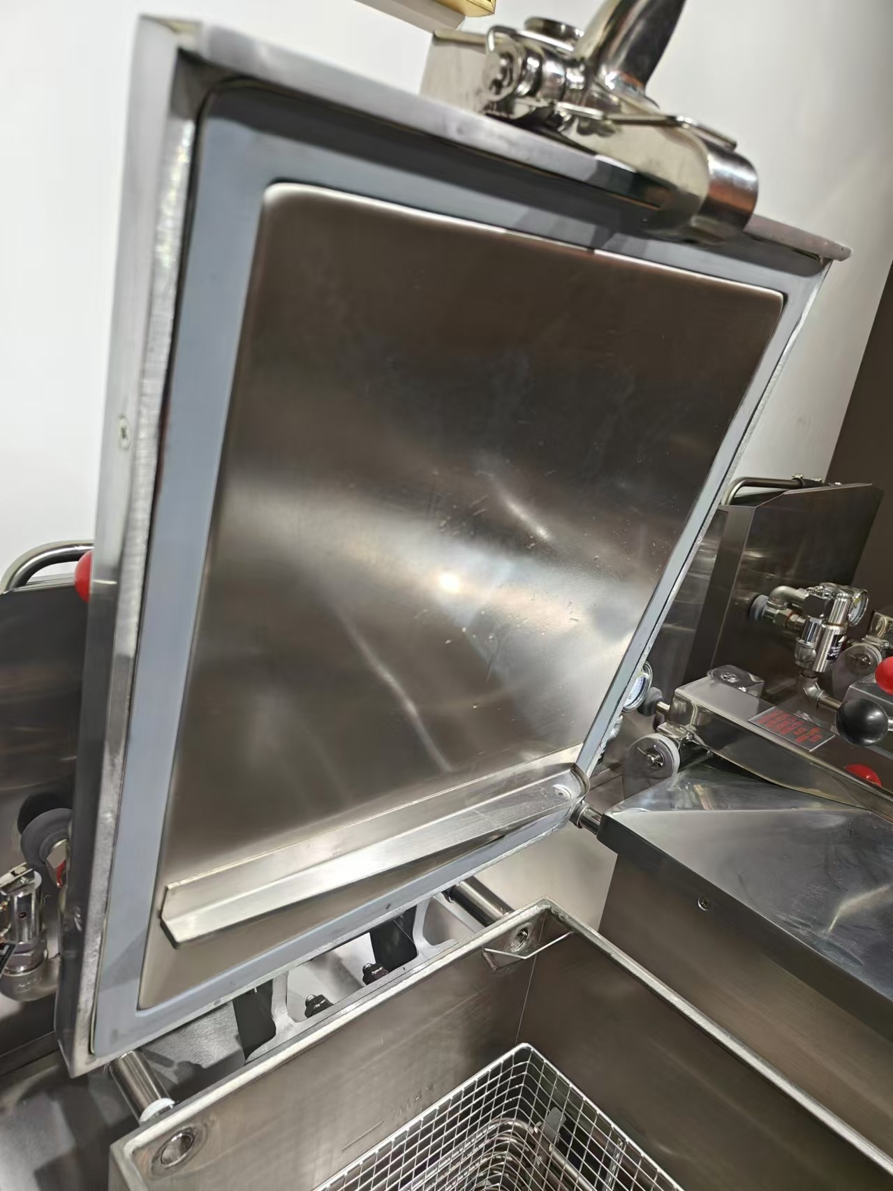 Electric Mechanical Panel 25L Without Oil Filtration Chicken Pressure Fryer