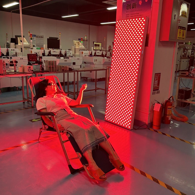 Professional 6000W Red Light Therapy Machines 660nm 850nm Spectrum Customized