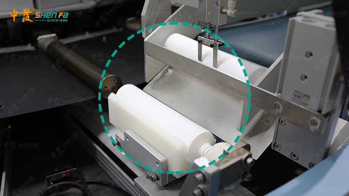 Varnish And Six Color Automatic Screen Printing Machine For Plastic Cosmetic Tube With Auto loading System SF-SHR720