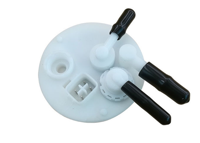 Plastic Material Car Fuel Filter 15310-76A31 For SUZUKI Carry , Every Plus