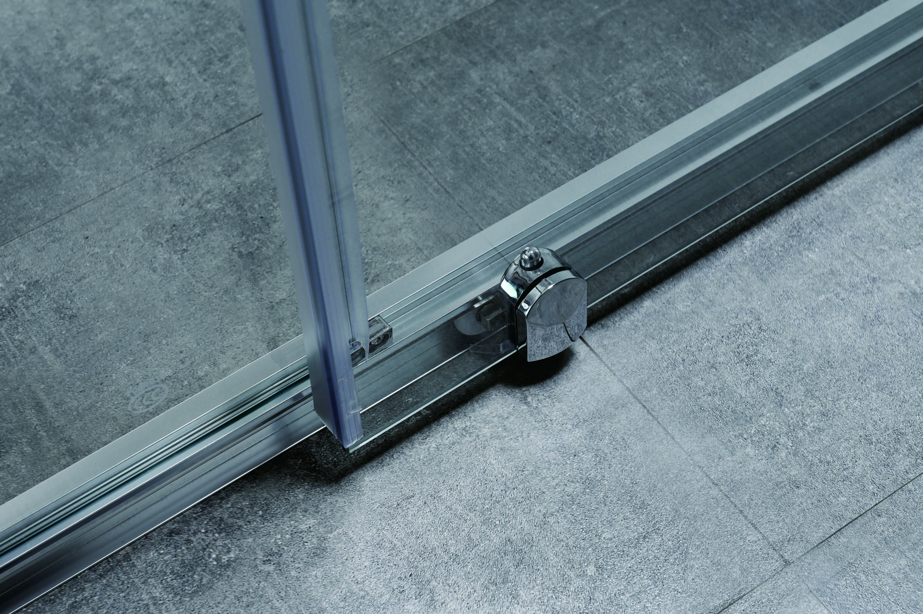 Sliding Shower Doors 120*190cm Size Tempered Glass Aluminium Frame Customizable