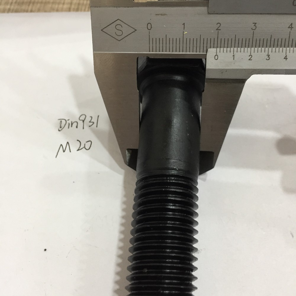 Yellow Zinc ANSI Hebei Fastener Grade 4.8/8.8/10.9 M6 M8 M10 M12 M16 DIN933 Hex Bolt
