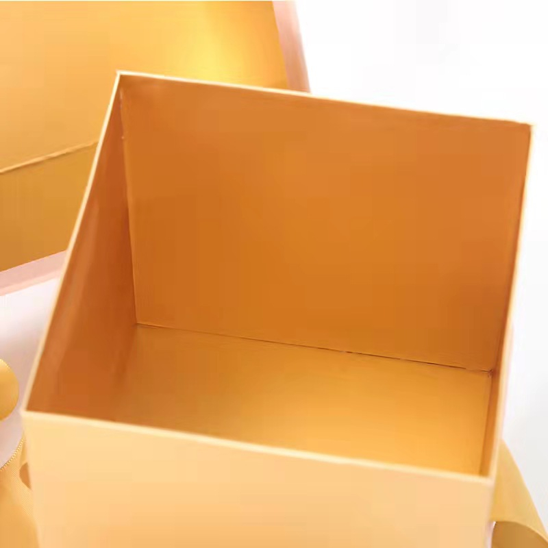 Square Velvet Jewelry Gift Box Xmas Packaging For Candles Cosmetic Perfume