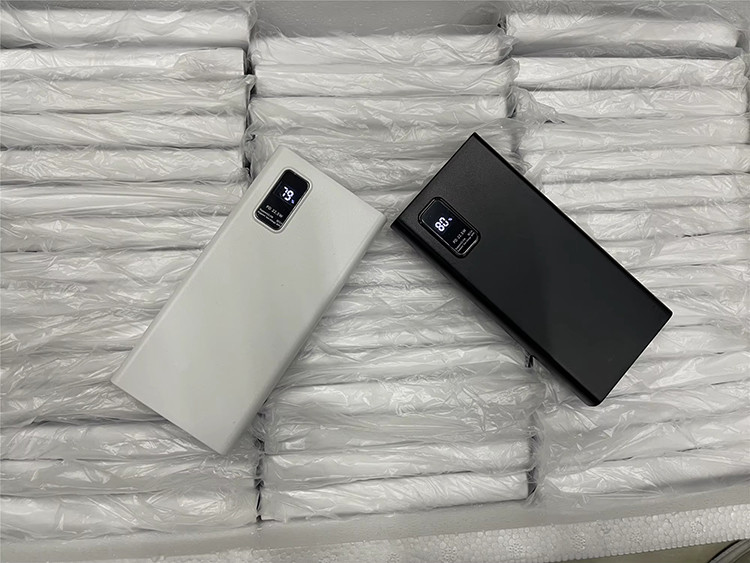 Outdoor Portable 10000mah PowerBank LED Display PD QC3.0 22.5W Fast Charge Slim Power Banks 10000mAh USB-C Charger for iphone 15