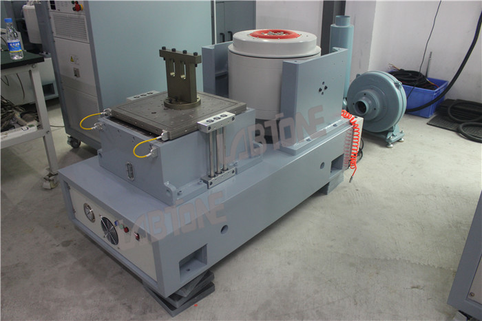 High Frequency Small Electrodynamic Vibration Shaker Head Expander 400 x 400mm In Stock