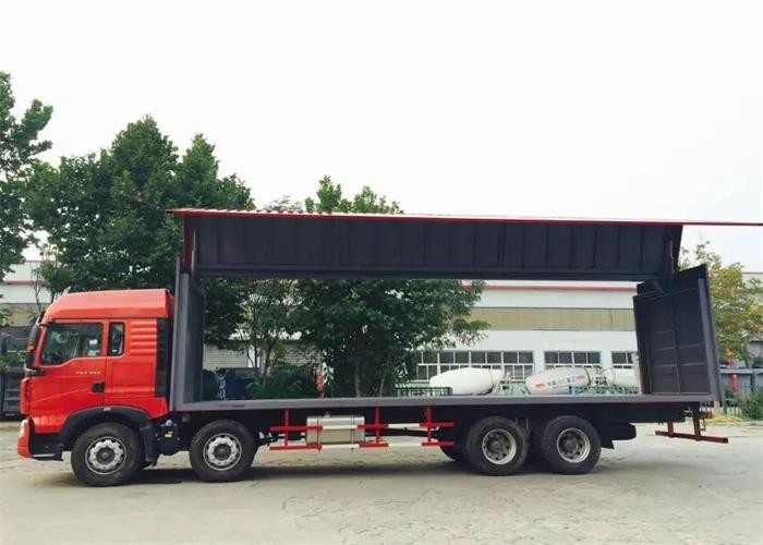 8X4 LHD Wing Van Cargo Truck Cargo Large Loading Capacity Commercial Vehicles
