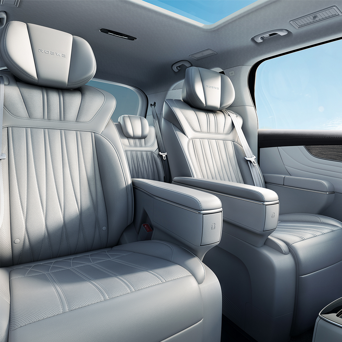 2023 MPV EV Car 7 Seats Roewe Imax8 For Travelling New Energy Vehicle Long Range