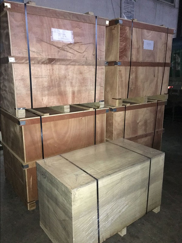 package-img