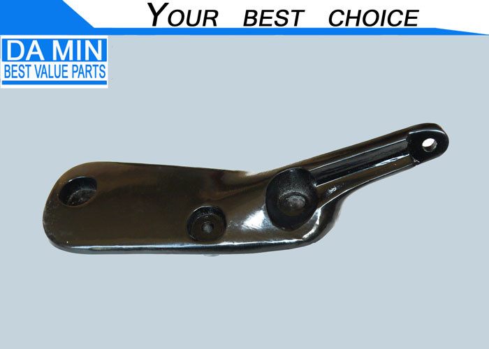 Shovel Shape Mirror Bracket Seat ISUZU CXZ Parts 1717070900 For E - Series Truck