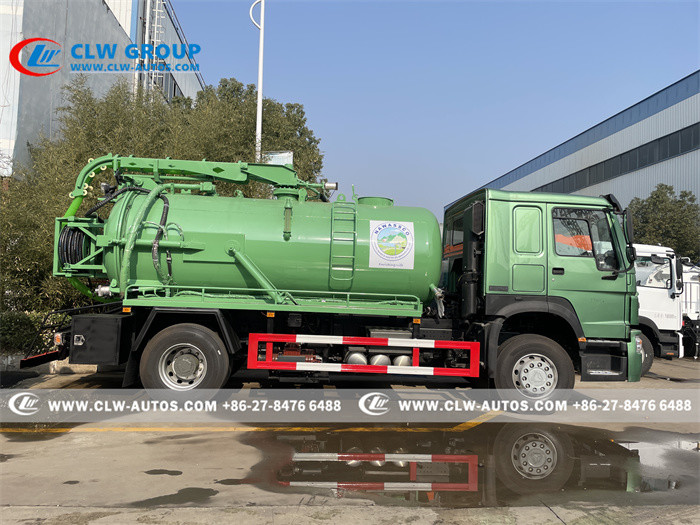 Howo 4x2 160HP 8cbm Vacuum Sewage Suction Truck