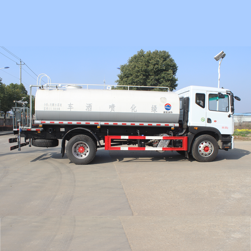 Dongfeng 11-12cbm Green Spraying Truck Water Spray Truck Water Bowser Truck