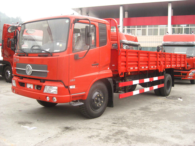 Mini Truck 4X2 1-2 Tons Capacity Diesel Manual Transmission Left Mini Pickup Cargo Truck