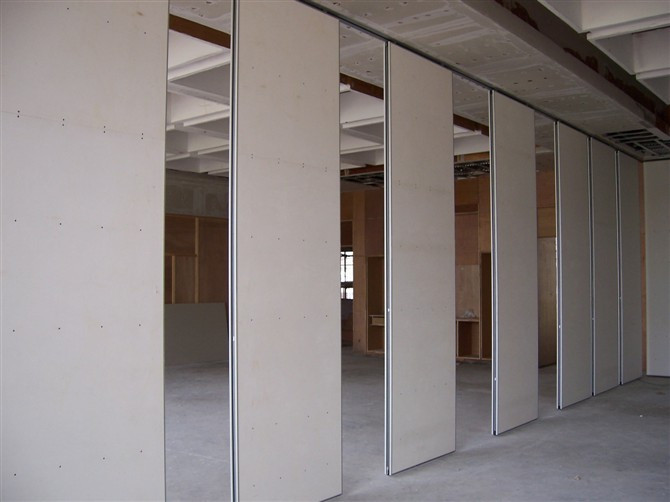 Decorative Sliding Operable Wooden Partition Wall Sound Proofing MDF Board