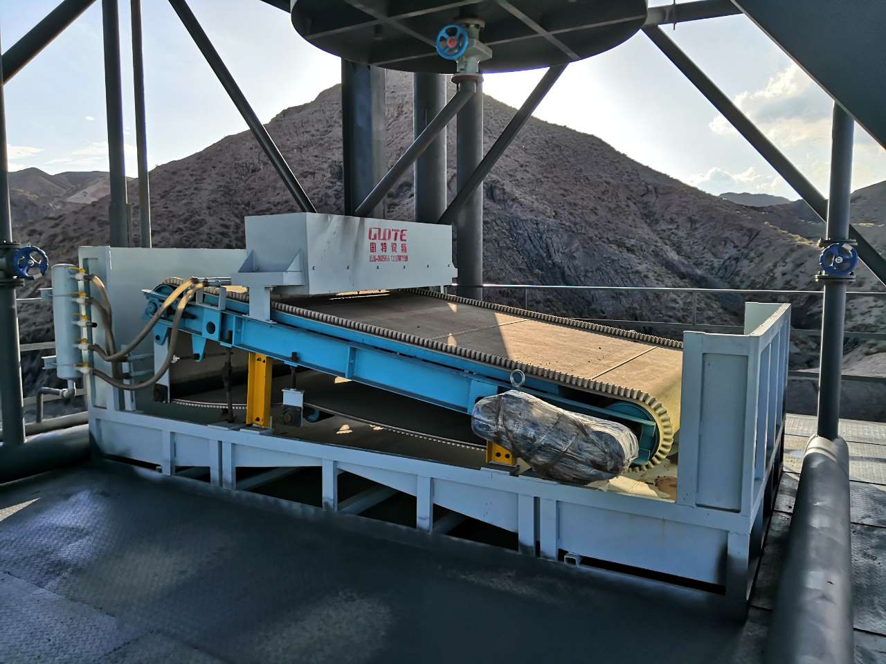 AC Motor Silica Sand Processing Plant with High Intensity Plate Magnetic Separator 0-100tph