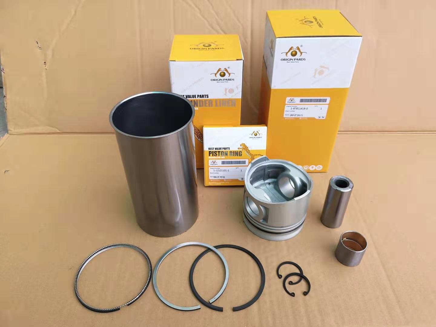 OEM ISUZU FVR Parts FTR Heavy Truck Engine 6BG1 Liner Set 1878114180 Thin Wall Cylinder Liner