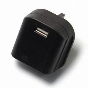  Portable / Universal USB Power Adaptor, Light and Handy, with Alternative Version Manufactures