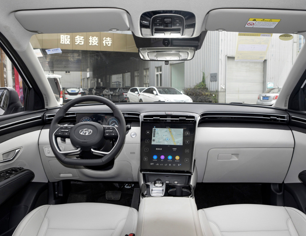 2022 Hyundai TUCSON L 2.0L Hybrid Prime Version 5 seats New Or Used SUV