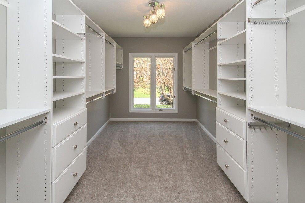 Design Modern Style Convertible Bedroom Wardrobes for Walk-in Wardrobe Functionality