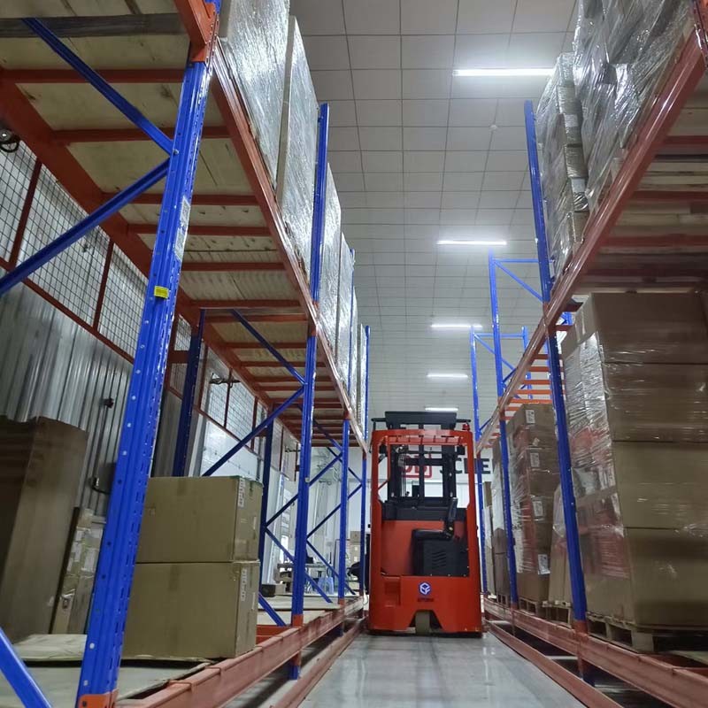 Power Coating Customized Very Narrow Aisle Pallet Racking Vna Warehouse Racking