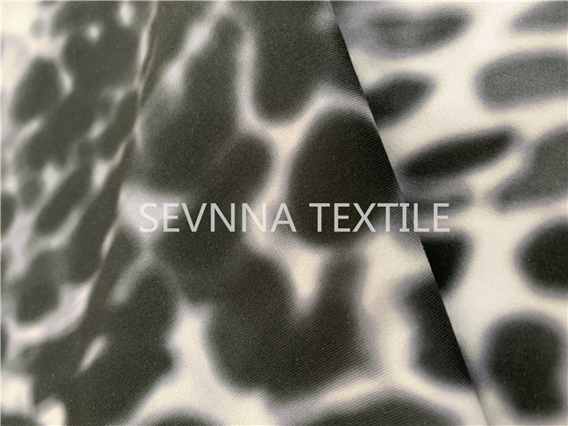 Stretch Grey Printed Thin Recycled Poly Lycra Fabric For Leggings
