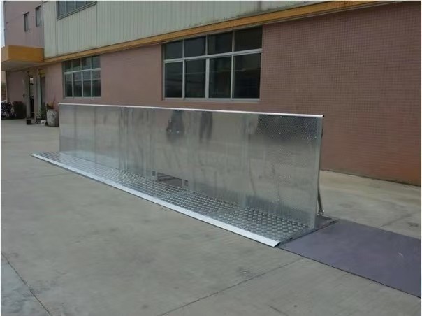 Portable Foldable Aluminum Crowd Control Barrier For Concert Security