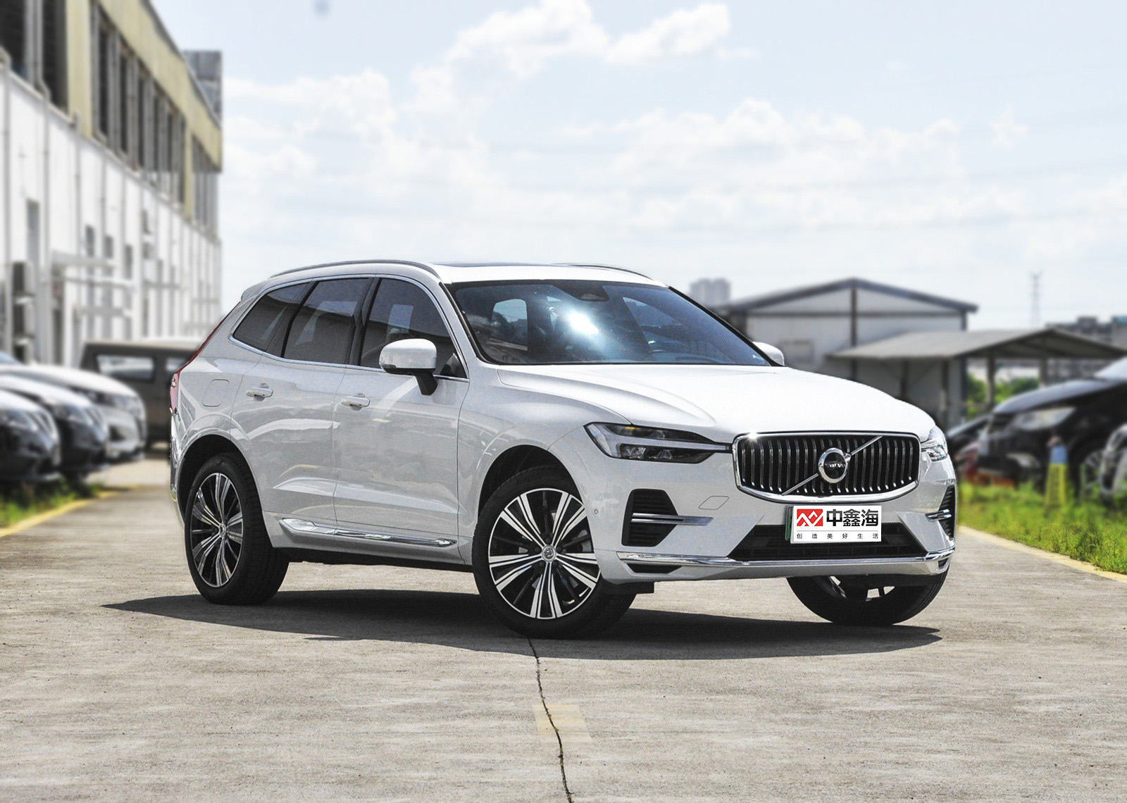 XC60 Plug In Hybrid Vehicles T8 Long Range Zhiyuan Deluxe Edition