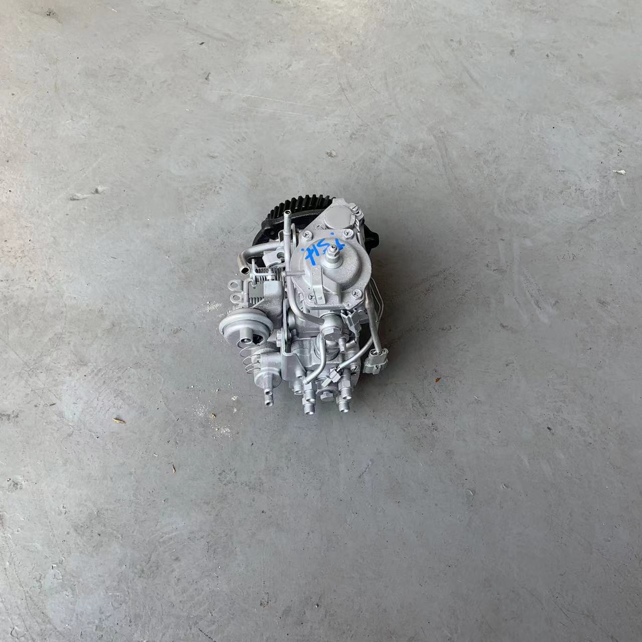Used Diesel Engine Isuzu MITSUBISHI NKR 4JB1T Fuel Pump