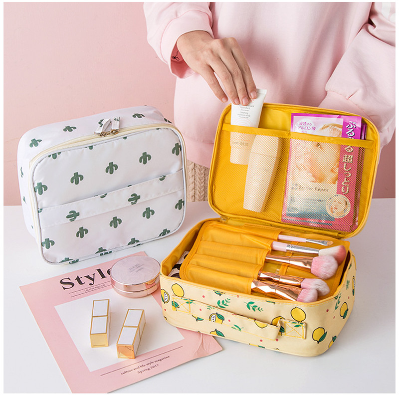 Large Capacity Cute Cartoon Waterproof Polyester Makeup Organizer Bag