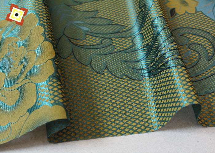 100% Polyester Cotton Mattress Quilting Fabric Warp Knitted Printed Skin Friendly