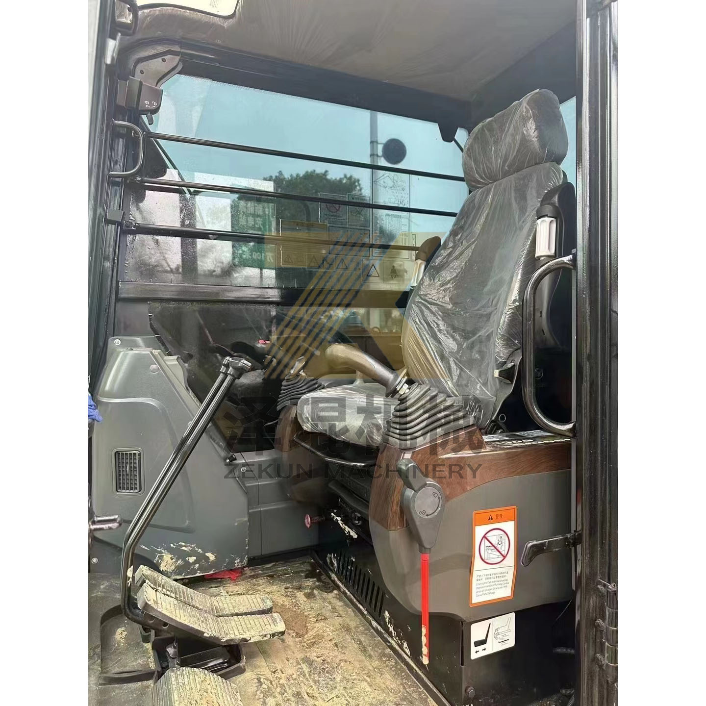 Used Mini Excavator SANY SY55C SY60C SY75C SY95C SY135C SY215C Pro with Kubota Engine