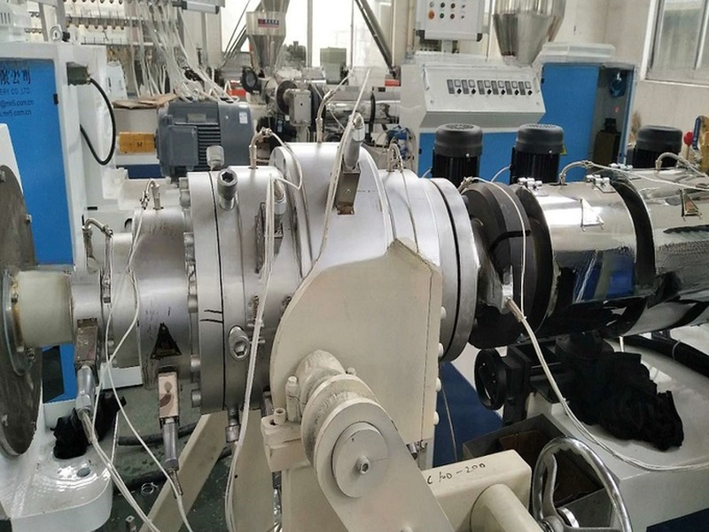 Quick-Finish HDPE Pipe Extruder Machine
