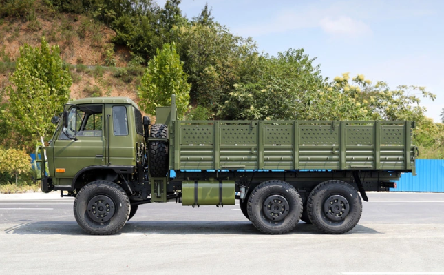10T 12T 15T All Wheel Drive Desert Diesel Off Road Truck With ESC And Large Capacity