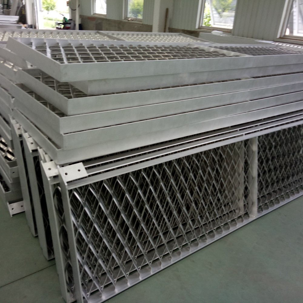 Interior Design Decorative Expanded Metal Mesh Panels Lightweight Aluminum Alloy
