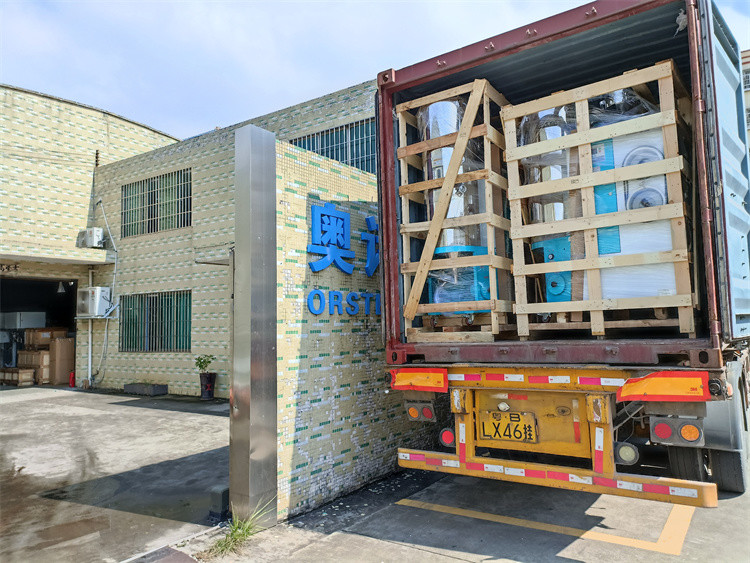 Vertical Speed Mixing Plastic Mixing Machine / Vertical Mixing Machine With Drying Function