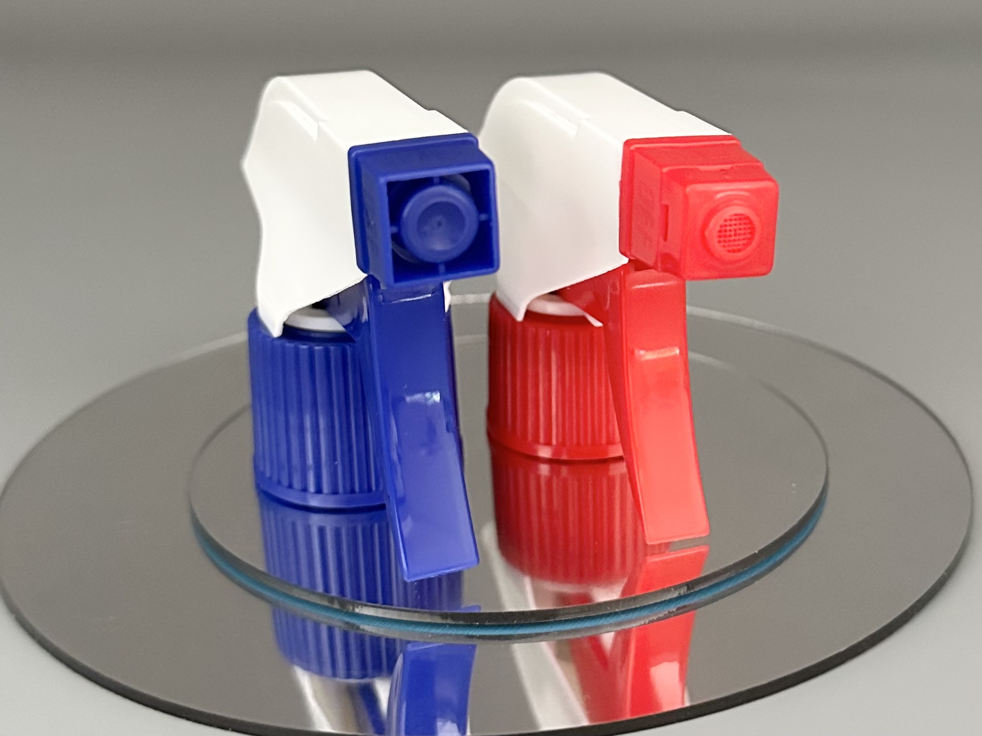 28mm Plastic Hand Trigger Sprayer Cleaning Sprayer with and 0.8ml/T Discharge Rate