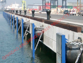 Marine Vessel Cone Rubber Fenders Small Inclining Compressibility