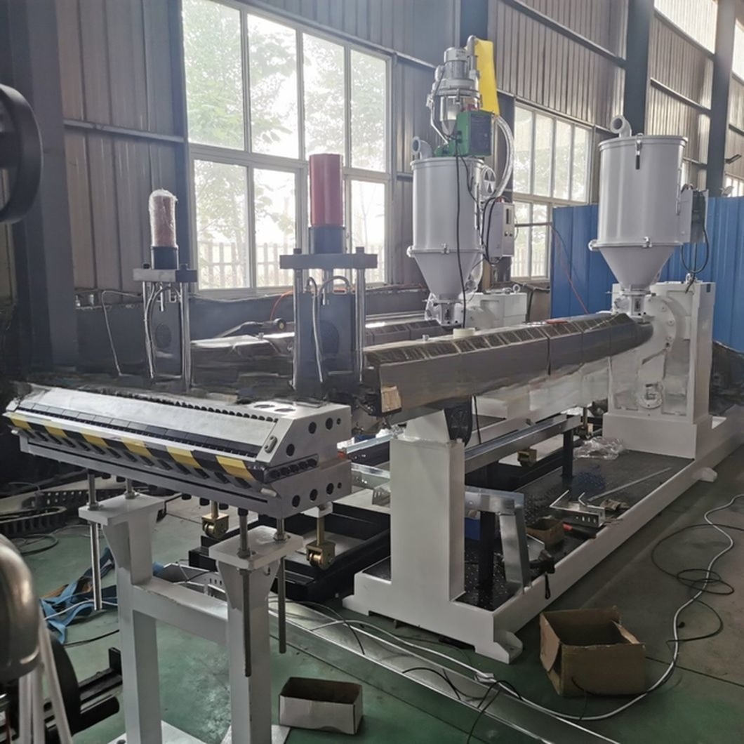 Plastic PP PE PS ABS PMMA Sheet Extrusion Production Line for Thermoforming / Plastic Sheet Making Machine / Plastic Machine
