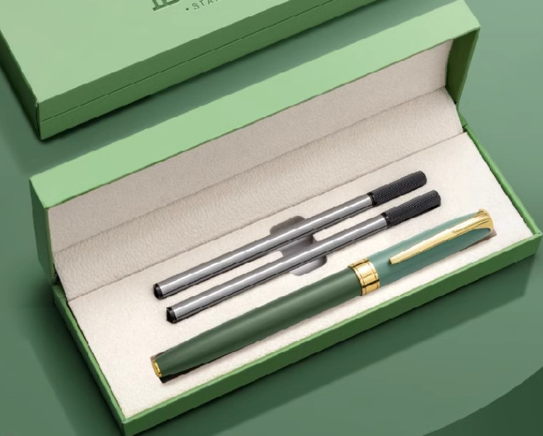 Metal Neutral pen ballpoint pen, high-end business signature pen with custom logo office pen with gift box student pen