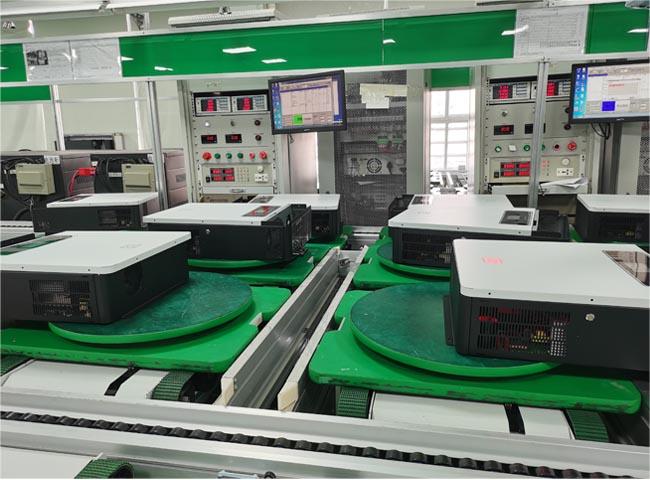 8.2KW Off Grid Pure Sine Wave Inverter For Home Short Circuit Protection