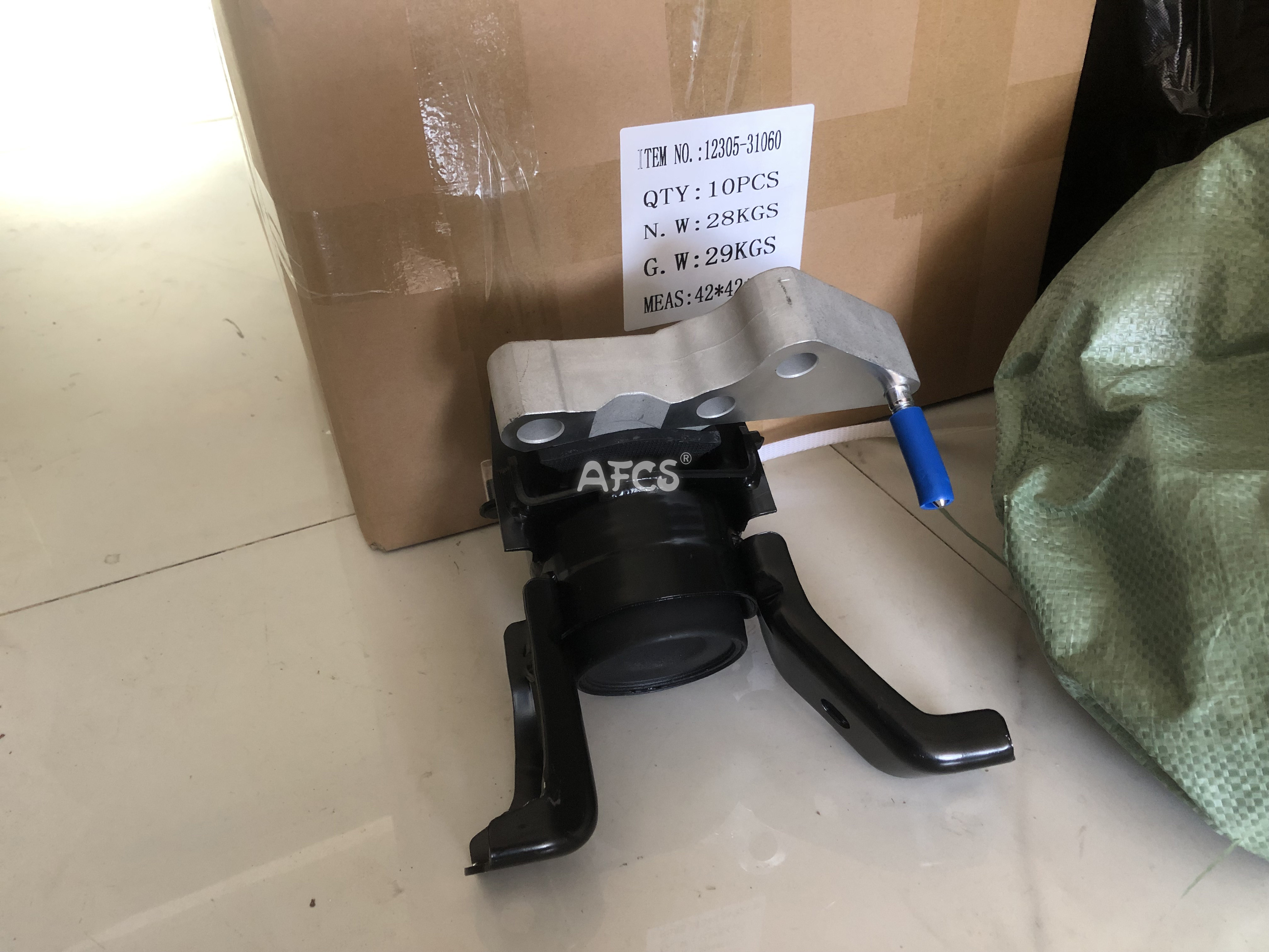 12305-31060 1230531060 Car Engine Mounting For TOYOTA ELFA H30 2015-2023