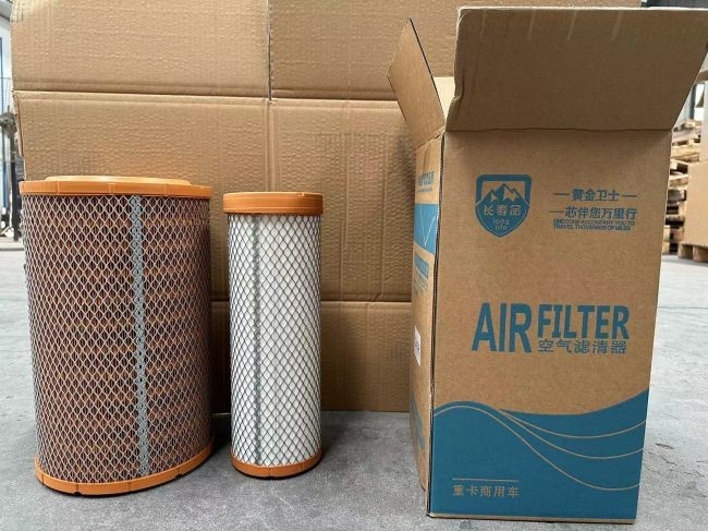 China 13065278 PU2438 HOWO Truck Parts Engine Air Filter Manufacturer Factory